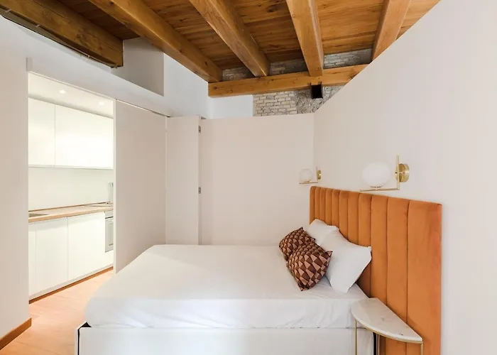 Apart Otel Torre Capranica Roma