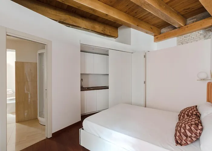 Apart Otel Torre Capranica Roma