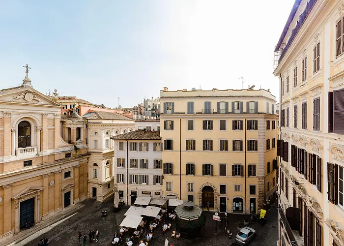 Torre Capranica 4* Roma