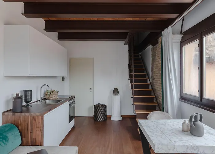 Torre Capranica Apart Otel