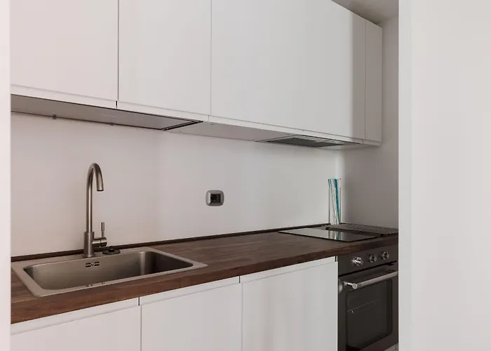 Torre Capranica Apart Otel 4*